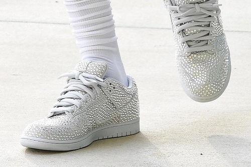 最新爆料最新鞋,最新爆料鞋款惊艳亮相  第2张